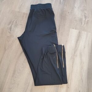 Zyia Everywhere Zipper Joggers
